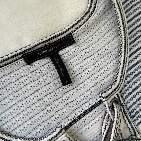 BCBGMAXAZRIA Lani Embroidered Tunic Dress - Picture 12 of 14